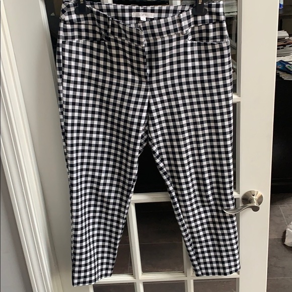 LOFT Pants - Loft Riviera Pant. Black and white Plaid.